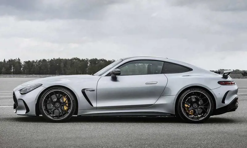 Ecco la nuova Mercedes-AMG GT