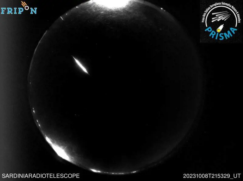 Caccia al meteorite caduto in Sardegna: le coordinate e il valore dei frammenti