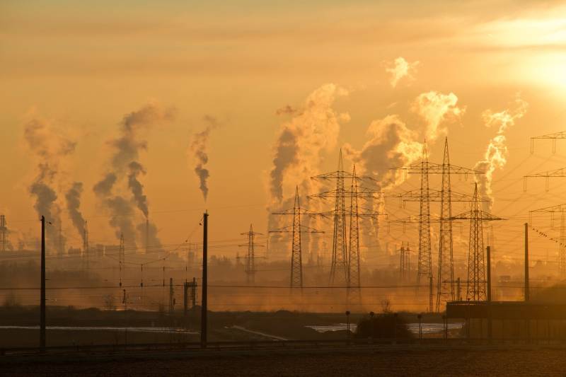 Ambiente e imprese: 700 casi di contaminazione all’anno. Ecco il decalogo per tutelare il territorio