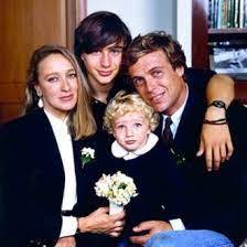Eleonora Giorgi e Massimo Ciavarro con il figlio Paolo e il figlio di lei Andrea Rizzoli (1993)