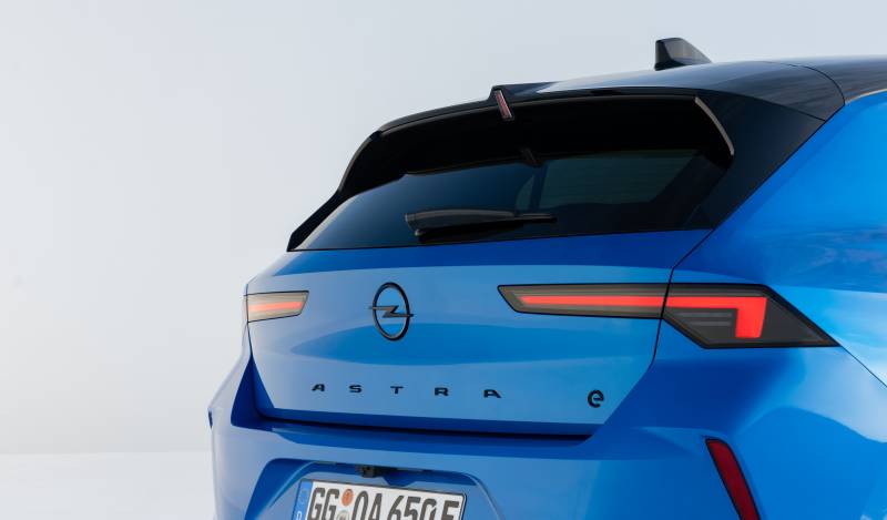 Opel Astra elettrica
