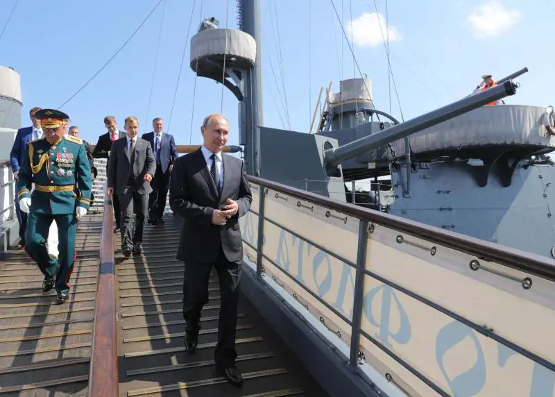 La Russia attacca l'Occidente: "Rischio scontro militare"