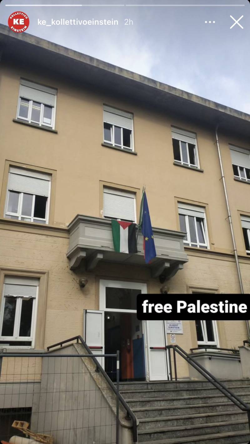 Bandiera palestinese scuola di Torino
