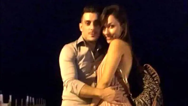 "Mia moglie mi tradisce". E la uccide. Affida la figlia all'amico e si ammazza