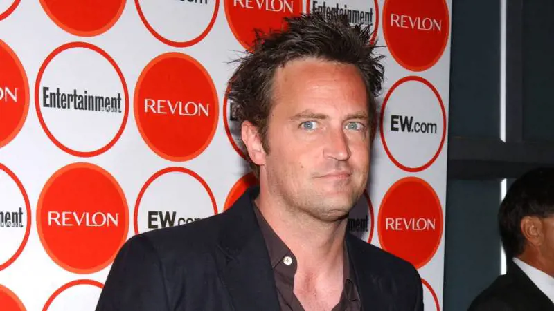 L'alcol e il Vicodin, le dipendenze di Matthew Perry: "Era come il paradiso"