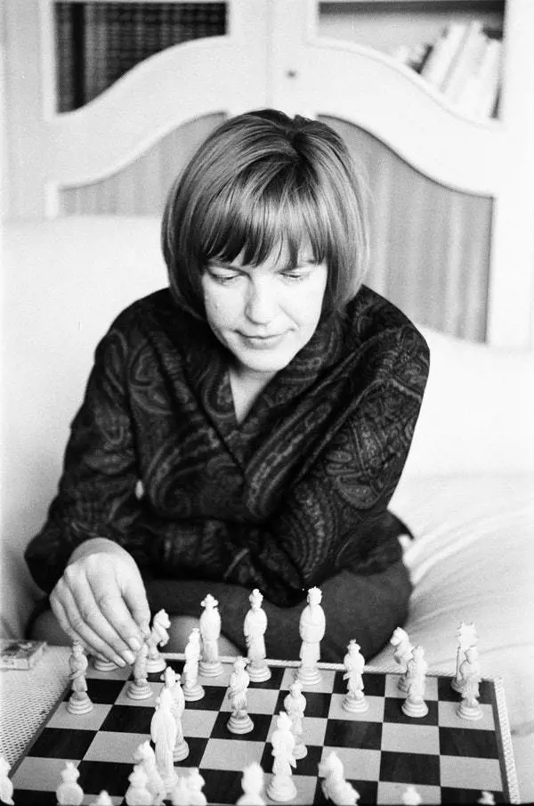 Ingeborg Bachmann, l'illustre poetessa matta del XX secolo. Tra Callas e Calasso
