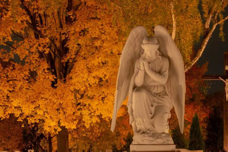 Cosa si festeggia l'1 novembre: origine e significato della festa di Ognissanti