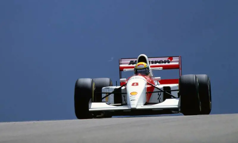 7 novembre 1993: l'ultimo acuto di Ayrton Senna. E la pace con Alain Prost