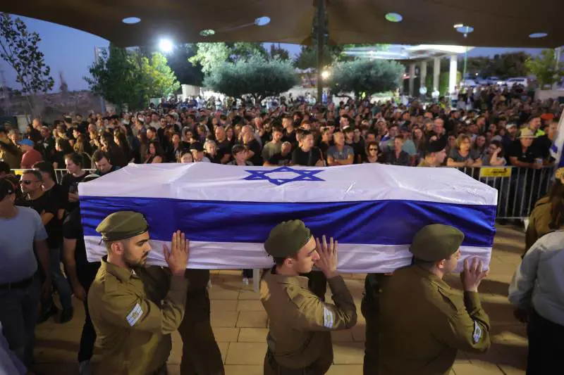 Hamas vuole la guerra eterna (ma tratta su pause e ostaggi). Israele: "Gaza Nord è presa"