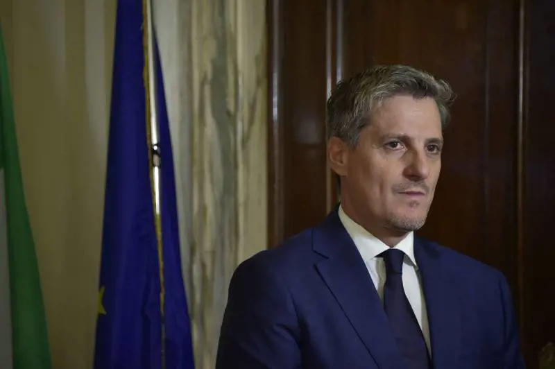 Gli editori incalzano il governo sui fondi. "La manovra penalizza"