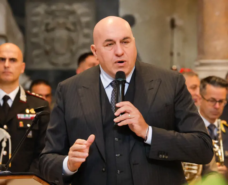 Medaglia al valore per Nassiriya, Crosetto accelera: "Legge si cambia"