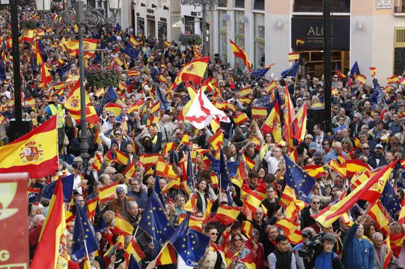 Due milioni in piazza e l'odio contro Sánchez: "L'amnistia è un golpe"
