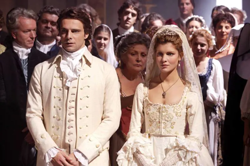 Alessandro Preziosi e Vittoria Puccini in una scena della seconda stagione di Elisa di Rivombrosa (2005)