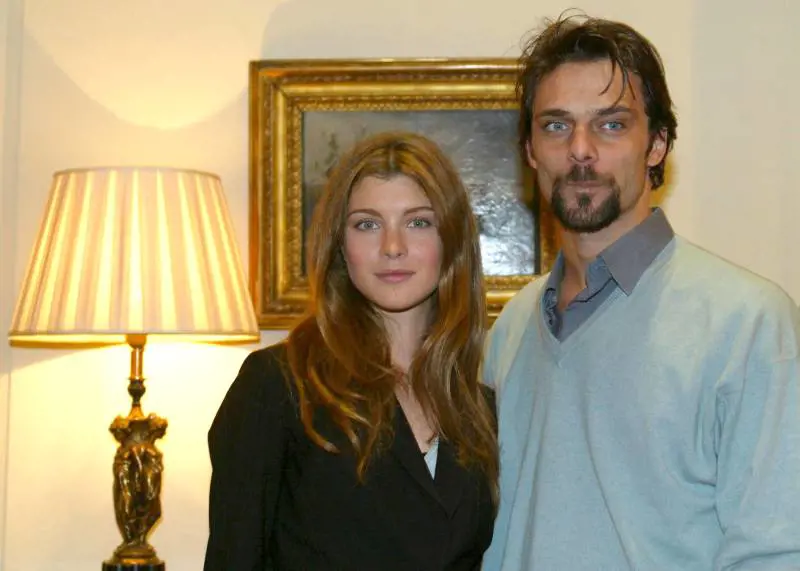 Vittoria Puccini e Alessandro Preziosi a Roma durante la conferenza stampa di presentazione di Elisa di Rivombrosa (2003)