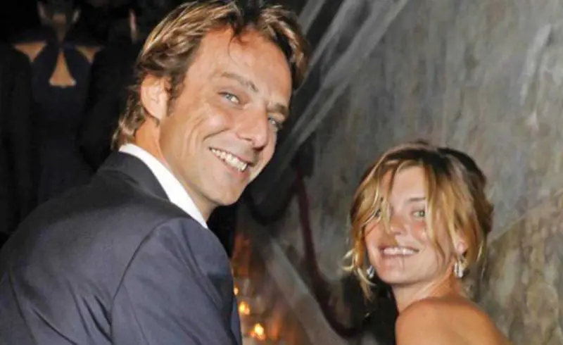 Vittoria Puccini e Alessandro Preziosi a un evento pubblico pochi mesi prima della nascita della figlia (2006)