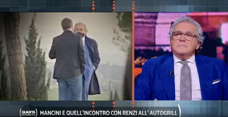 "È successa una cosa strana". La verità dell'ex spia sull'incontro con Renzi