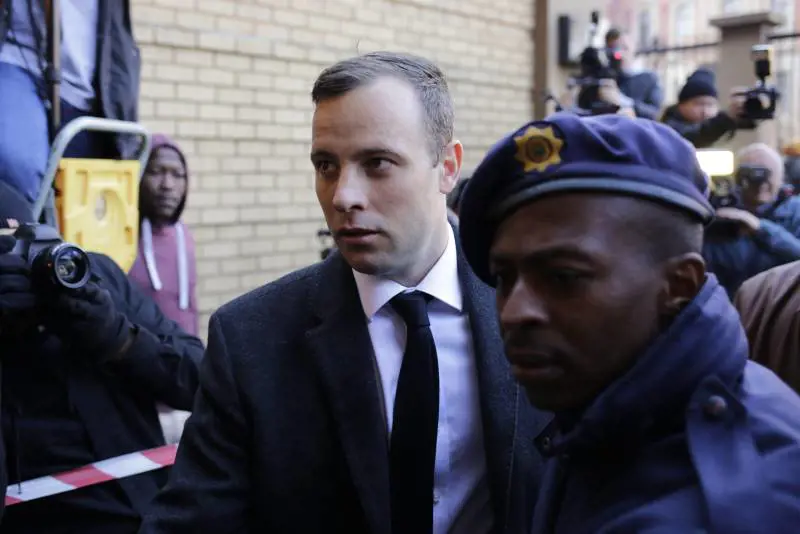 Libertà condizionata a Pistorius. Fuori dieci anni dopo l’uccisione della fidanzata