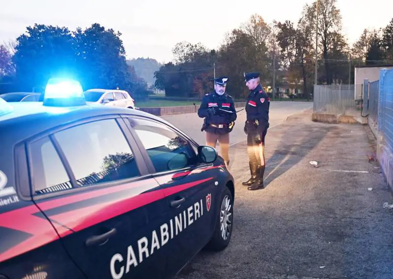 Acido sul volto della ex. Già arrestato per stalking