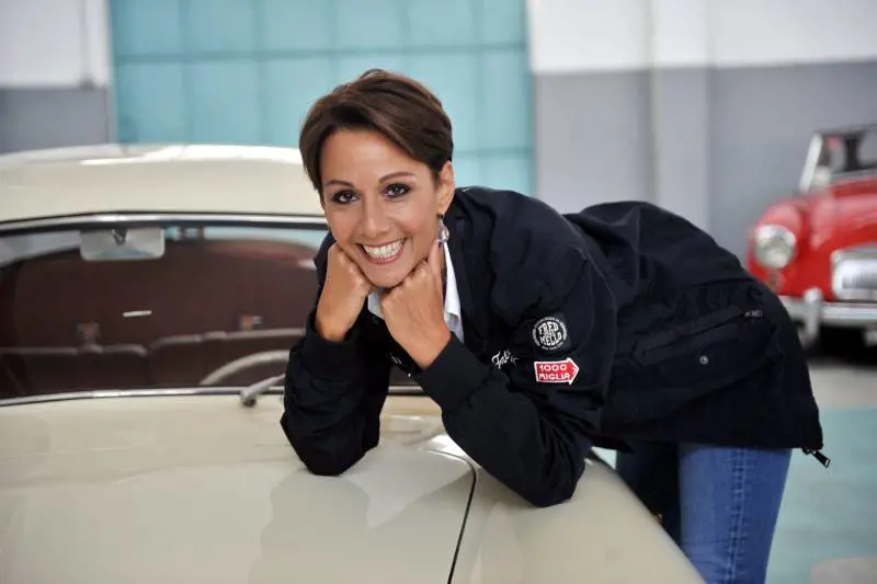 Una donna straordinaria. Da Miss Italia a 15 anni alla politica con Cossiga