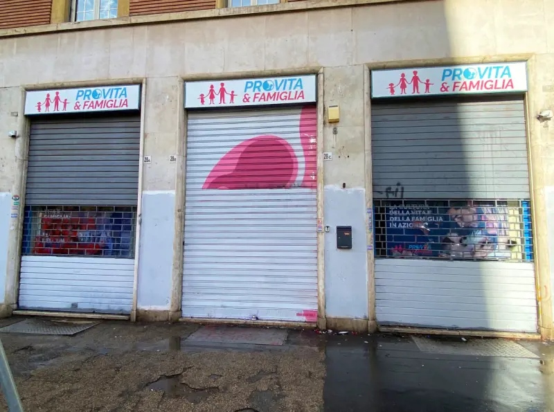 Pd choc: Pro Vita violenta e omofoba