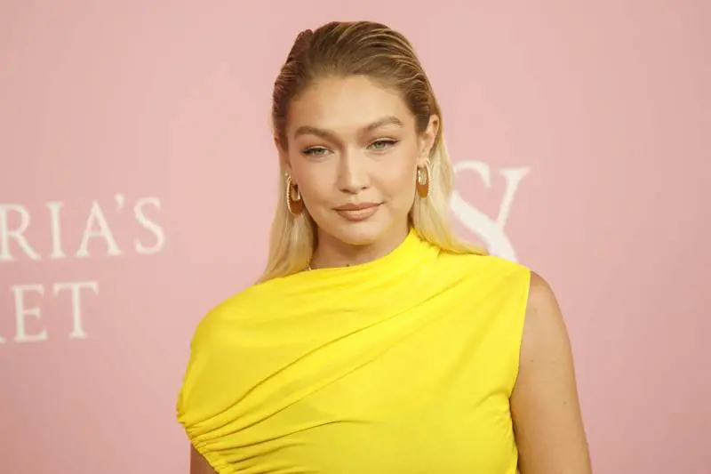 "Non avevo verificato": bufera sulla top model Gigi Hadid per la fake news su Israele