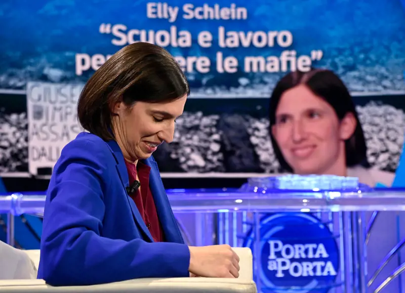 Il punto più basso dalle primarie: il sondaggio che stronca la Schlein