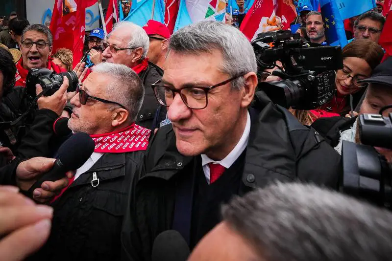 Quel milione alla Cgil dai ministri della sinistra