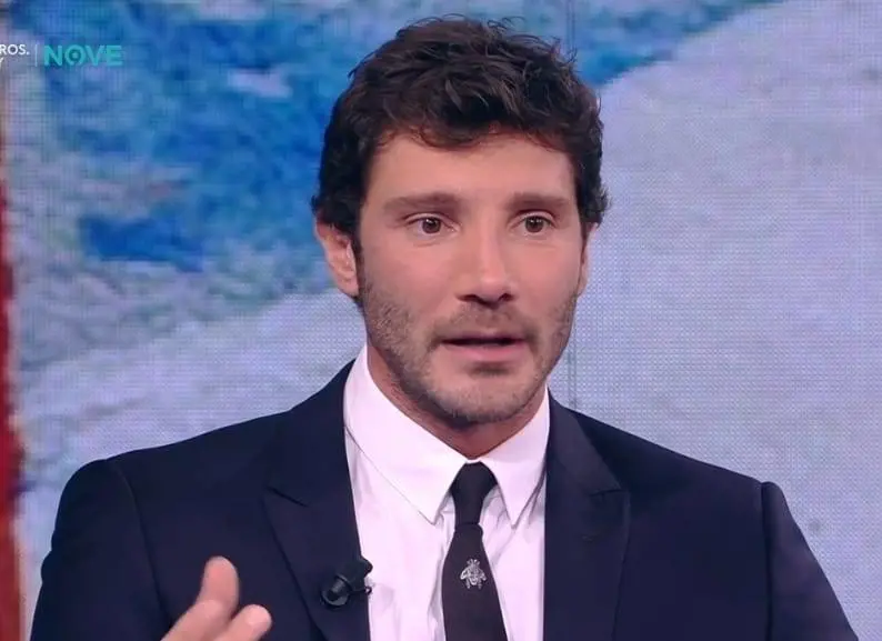"Ci sono sempre due verità". La replica di Stefano De Martino alle rivelazioni di Belen 