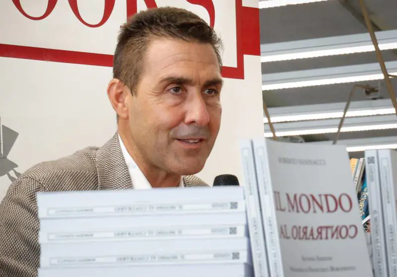 "Una bufala il contratto Lega-Vannacci"