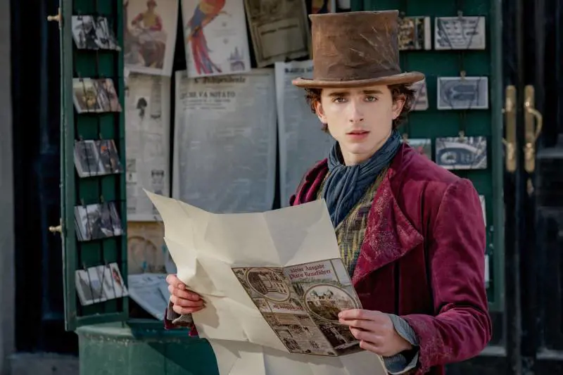 Wonka, un musical nostalgico ci riporta alla fabbrica di cioccolato