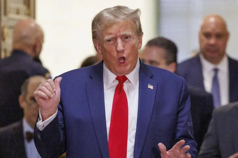 "Trump avanti in sette Stati chiave": il nuovo sondaggio che inchioda Biden
