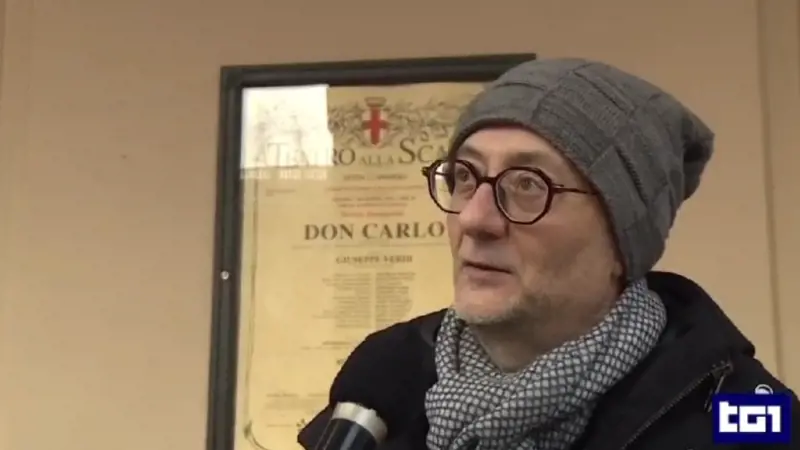 "Nessun problema a dare i documenti": la lezione del loggionista identificato nel 2000