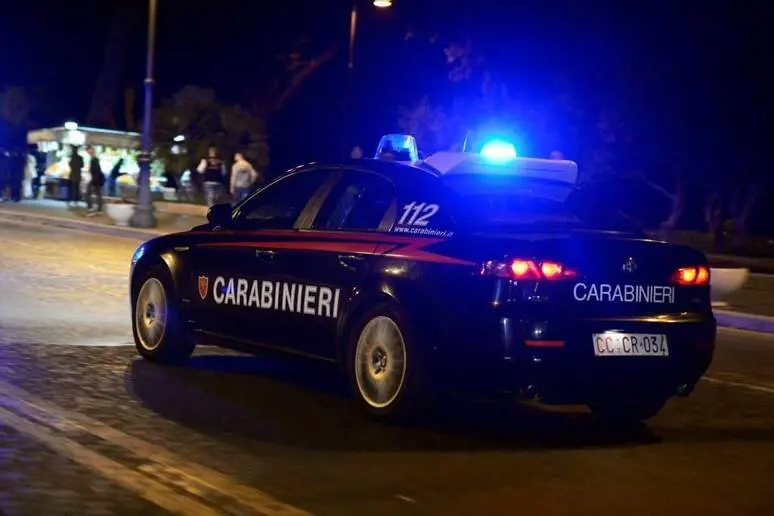 Caserta, il cadavere nel baule per un mese. E la figlia: "Non me ne ero accorta"