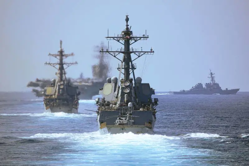 Nave da guerra Usa abbatte drone dallo Yemen: alta tensione nel Mar Rosso