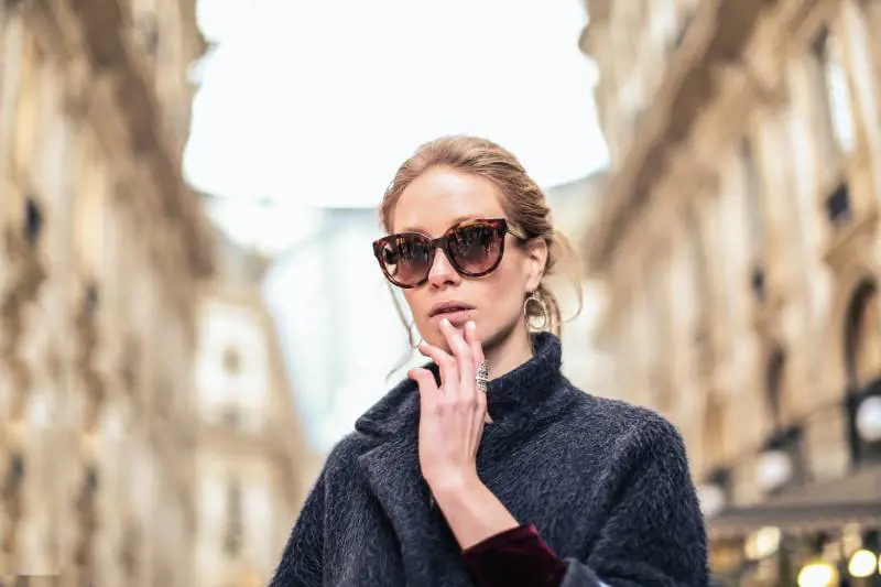 Amica fashion addicted? Ecco cosa regalarle (per stupirla)