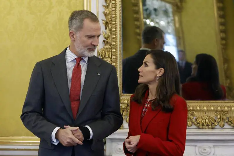 “Una vendetta”. L'ombra di Juan Carlos dietro lo scandalo: cosa succede alla regina Letizia