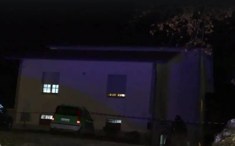 Dramma a Rieti, omicidio-suicidio: coppia di anziani trovata morta in casa