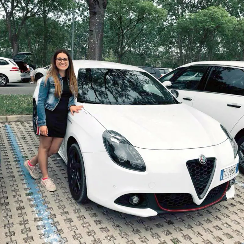 Vanessa è stata picchiata e accoltellata al cuore. Un video incastra il killer