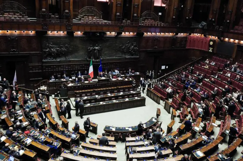 I politici italiani vanno in vacanza, ecco dove trascorreranno le ferie