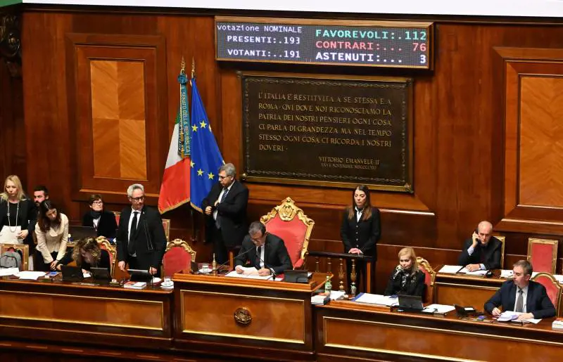 Primo sì alla Manovra. Ora palla alla Camera