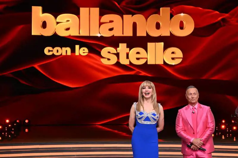 Ballando con le Stelle, la finale: anticipazioni, concorrenti e ospiti