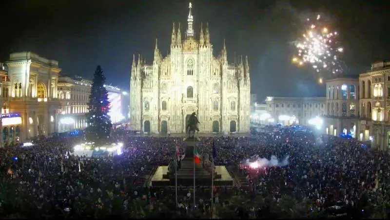 Qualcuno spazzi via le nebbie dell'oblio