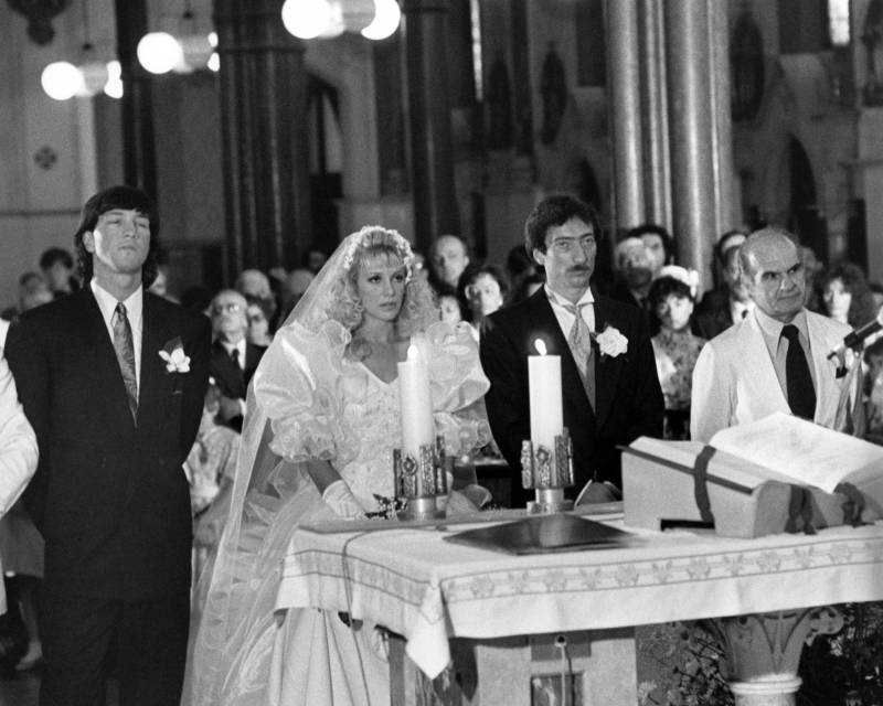 Maria Teresa Ruta e Amedeo Goria nel giorno delle nozze (1987)