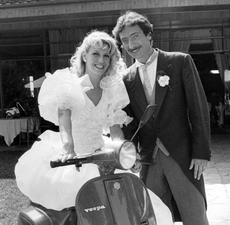 Maria Teresa Ruta e Amedeo Goria nel giorno delle nozze (1987)