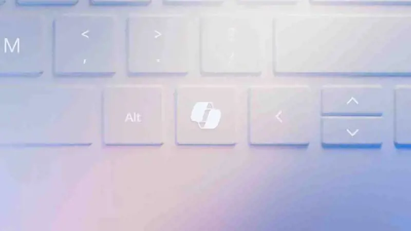 Dopo 30 anni cambia la tastiera dei pc, in arrivo il nuovo tasto: l'annuncio di Microsoft