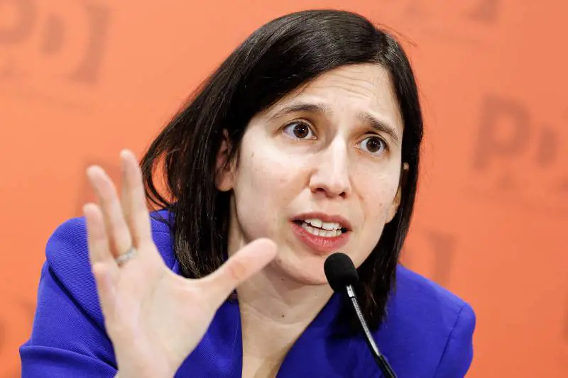 Tutte le figuracce del Pd diviso sulla politica estera