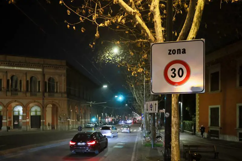 Le regole sui 30 all'ora. "Solo dove è necessario"