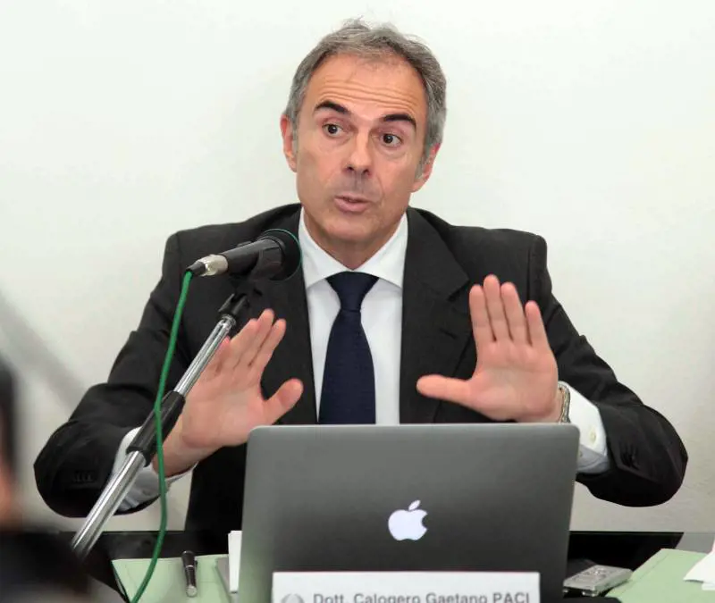 "Emilia collusa coi boss", crolla un mito Pd