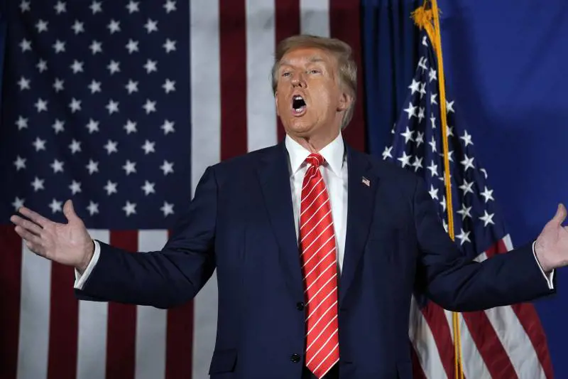 Schiaffo a Trump: "No all'immunità"