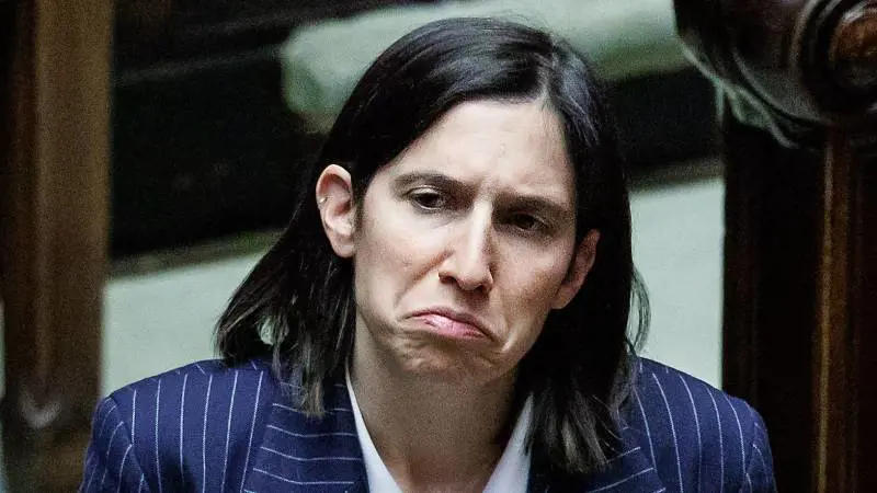 I più poveri stanno con Fdi e Lega. Il Pd non è uscito dalla Ztl